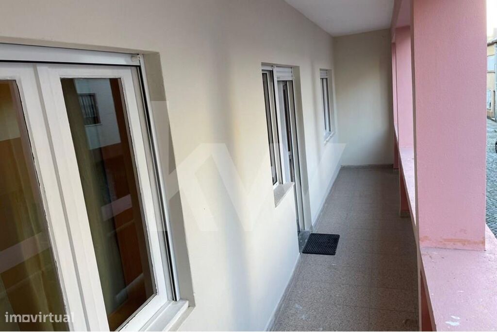 Apartamento de 3 dormitorios en Porto, Portugal No. 51866