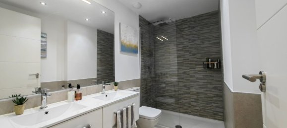 2 Schlafzimmer Wohnung in Estepona, Spain, Nr. 180465 5