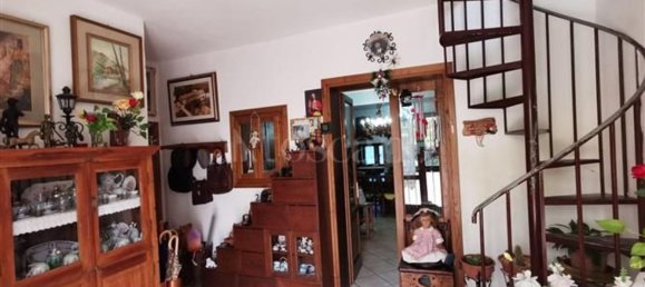 5 rooms Apartment in Sovicille, Italy No. 177371 3