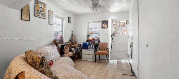 2 Schlafzimmer Villa in Miami, USA, Nr. 615202 9