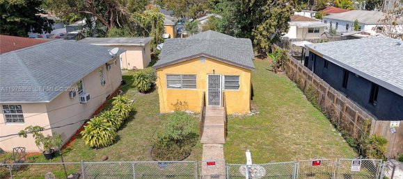 2 Schlafzimmer Villa in Miami, USA, Nr. 615202 26