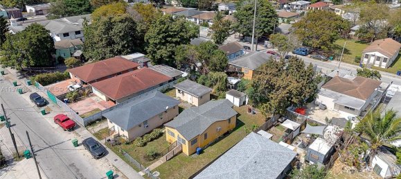 2 Schlafzimmer Villa in Miami, USA, Nr. 615202 15