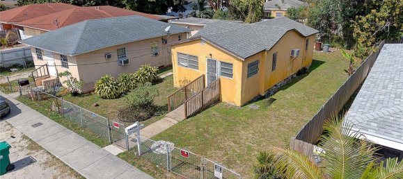 2 Schlafzimmer Villa in Miami, USA, Nr. 615202 23