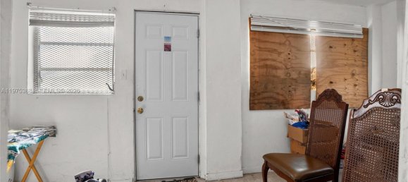 2 Schlafzimmer Villa in Miami, USA, Nr. 615202 2