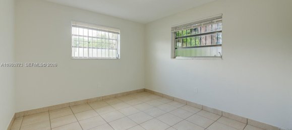 2 Schlafzimmer Villa in Miami, USA, Nr. 614376 9