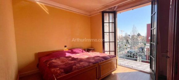 6 bedrooms House in Joinville-le-Pont, France No. 138440 12