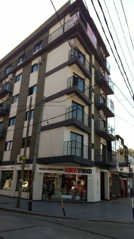 Studio in Avellaneda, Argentina No. 8860