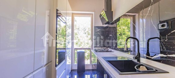 2 bedrooms Apartment in Rome, Italy No. 288852 13