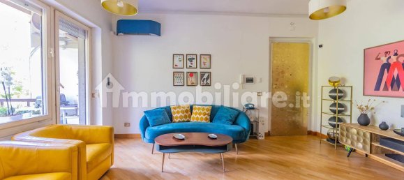 2 bedrooms Apartment in Rome, Italy No. 288852 24