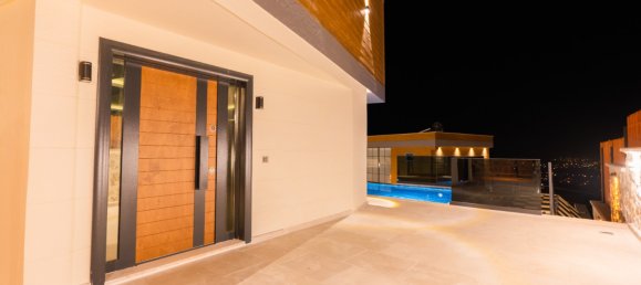 Villa 4+2 in Kalkan, Turkey No. 4070 9