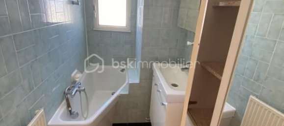 2 Schlafzimmer Haus in Paillart, France, Nr. 253014 8