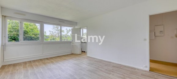 Квартира с 4 комнатами в Лормон, Франция № 279357 11