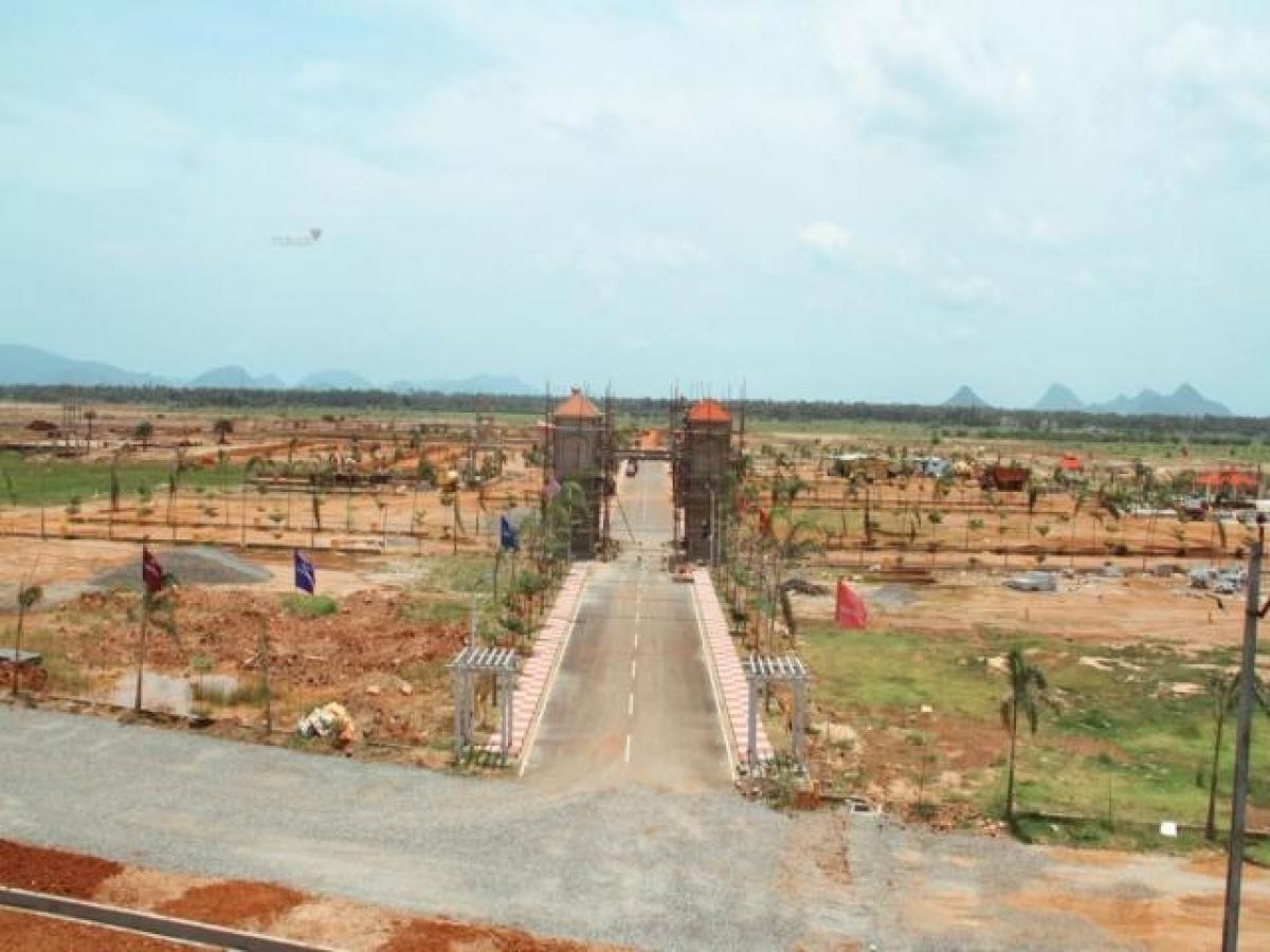  Land in Visakhapatnam, India No. 37555