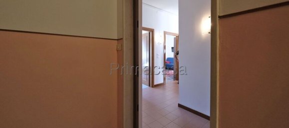 6 bedrooms Apartment in Verona, Italy No. 378746 4
