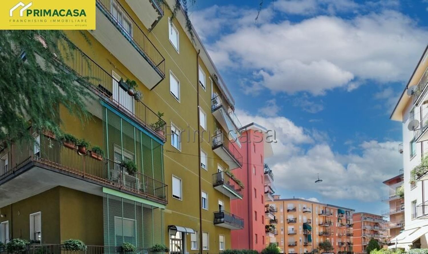 6 bedrooms Apartment in Verona, Italy No. 378746