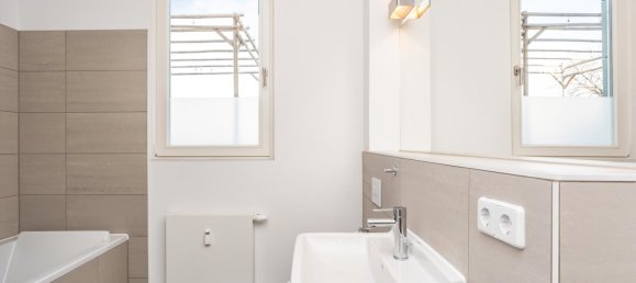 3 bedrooms Apartment in Friedrichshain, Germany No. 244906 8