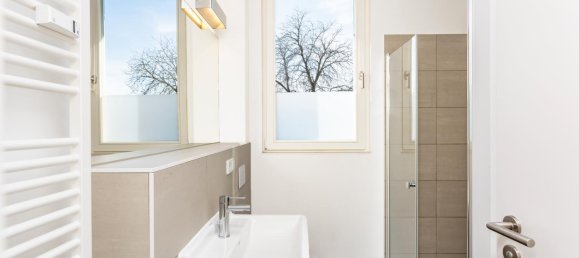 3 bedrooms Apartment in Friedrichshain, Germany No. 244906 3