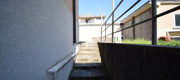 3غرفة فيلا في Monza, Italy رقم 54845 20