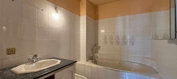 3 bedrooms House in Bezons, France No. 137790 9