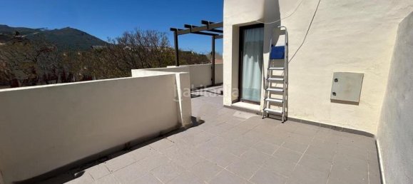 3 bedrooms Townhouse in Churriana, Spain No. 144015 4