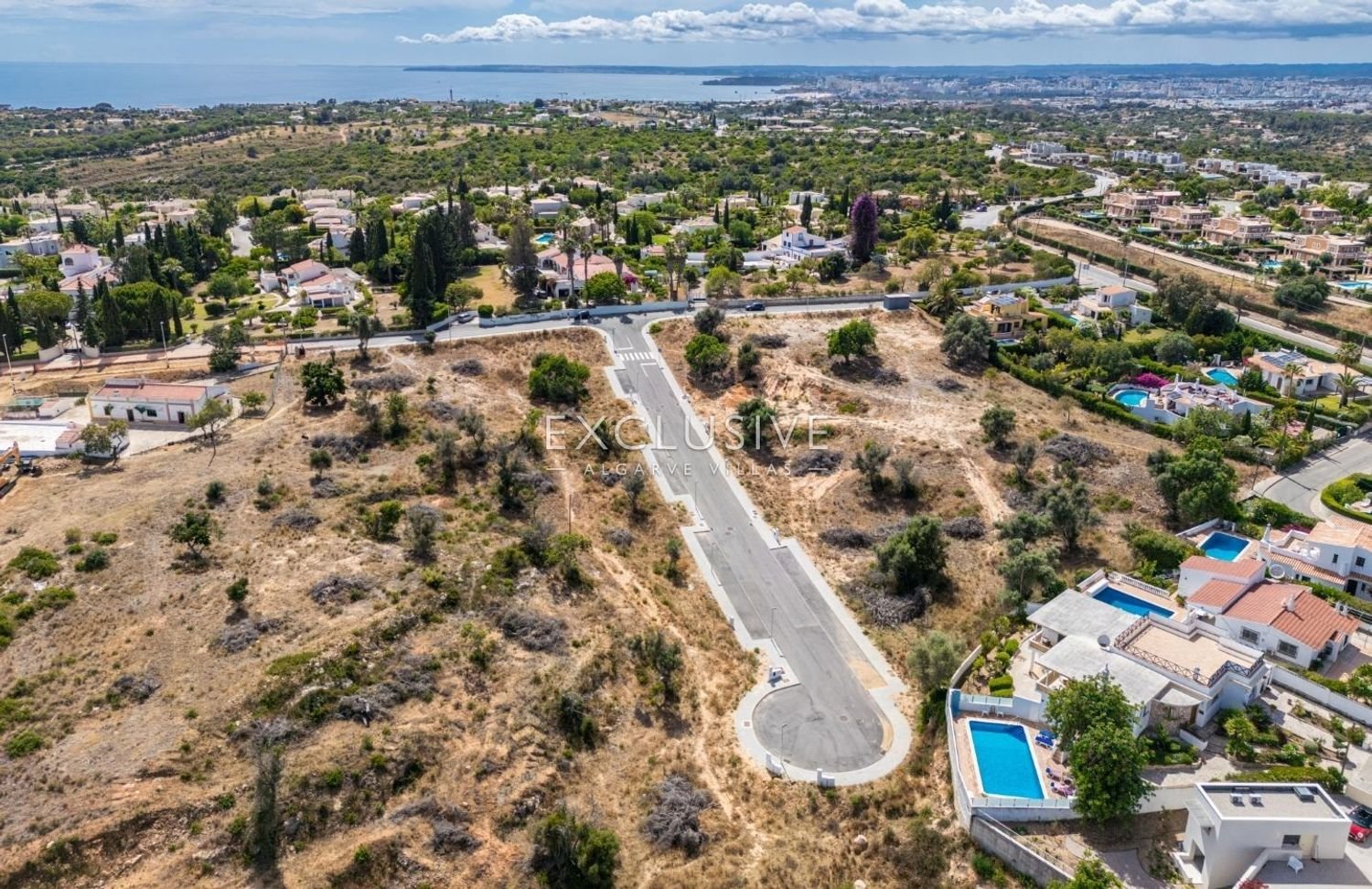 2140m² Land in Lagoa, Portugal No. 117959