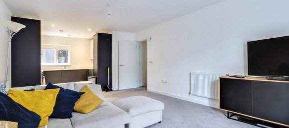 3 bedrooms Maisonette in Purley, United Kingdom No. 4912 4