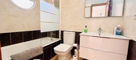 3 bedrooms Townhouse in Cabo Roig, Spain No. 191277 11