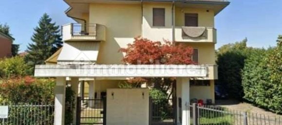 Квартира с 4 спальнями в Романо ди Ломбардия, Италия № 291734 4