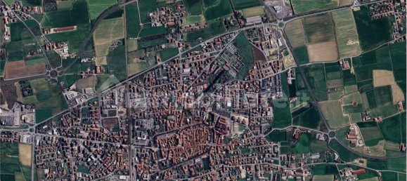 Квартира с 4 спальнями в Романо ди Ломбардия, Италия № 291734 25