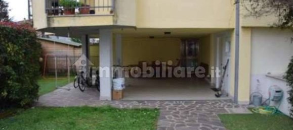 Квартира с 4 спальнями в Романо ди Ломбардия, Италия № 291734 6