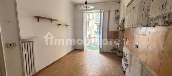 Apartamento T2 em Turin, Italy N.º 330703 6