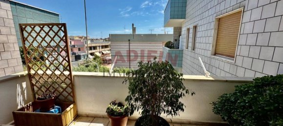 Apartamento de 4 habitaciónes en Modugno, Italy No. 133374 10