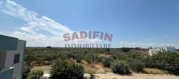 Apartamento de 4 habitaciónes en Modugno, Italy No. 133374 20