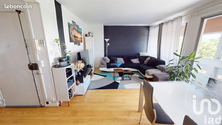 3 Schlafzimmer Wohnung in Longjumeau, France, Nr. 315158