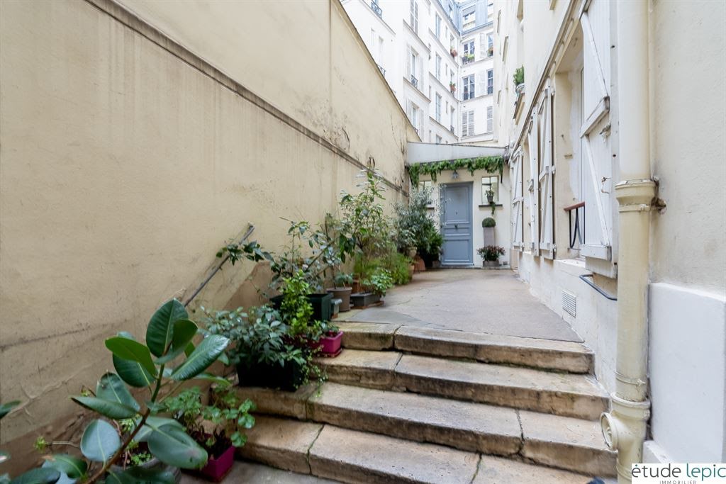 Studio in Paris, France, Nr. 182349