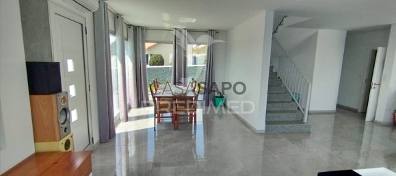 3 bedrooms House in Calheta, Portugal No. 115178 16