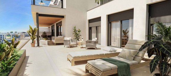 4 bedrooms Apartment in Estepona, Spain No. 261913 8