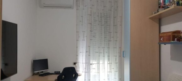 Apartamento de 4 habitaciónes en Taranto, Italy No. 251400 3