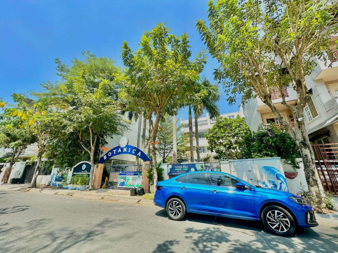 756m² Villa in District 7, Vietnam No. 15735