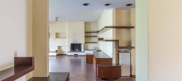 9-salle Villa à Albiolo, Italy No. 71589 39