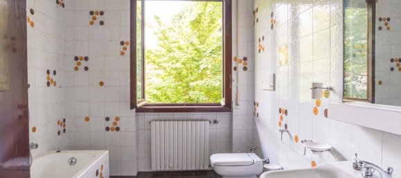 9-salle Villa à Albiolo, Italy No. 71589 26