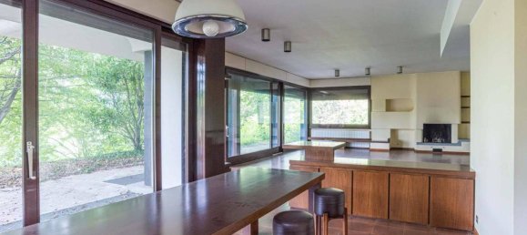 9-salle Villa à Albiolo, Italy No. 71589 38