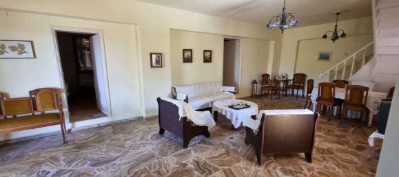 5 bedrooms Commercial property in Chania, Greece No. 2 4