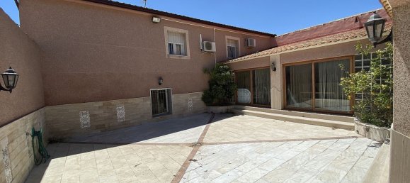 Propriété commerciale à Monovar, Spain 450m² No. 105987 36