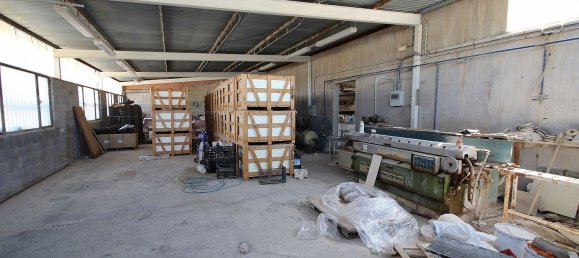 Propriété commerciale à Monovar, Spain 450m² No. 105987 39