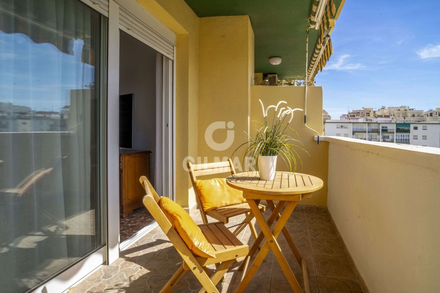 3 غرف نوم شقة في Estepona, Spain رقم 250749