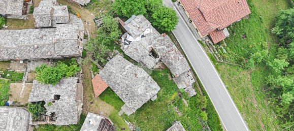 4 bedrooms House in Paesana, Italy No. 56179 12