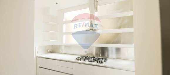 4 bedrooms House in Brescia, Italy No. 329055 11