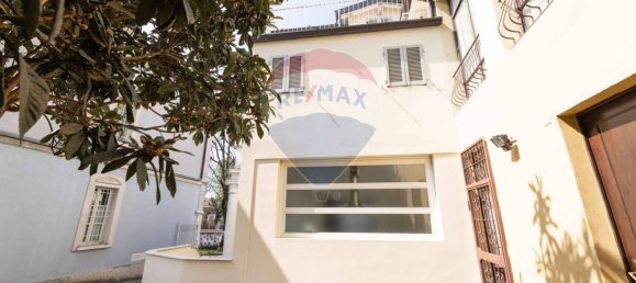 4 bedrooms House in Brescia, Italy No. 329055 44