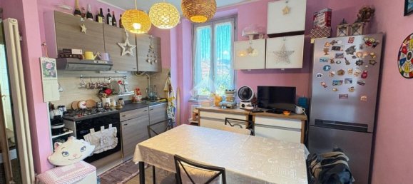 Apartamento de 3 dormitorios en Calolziocorte, Italy No. 365497 6